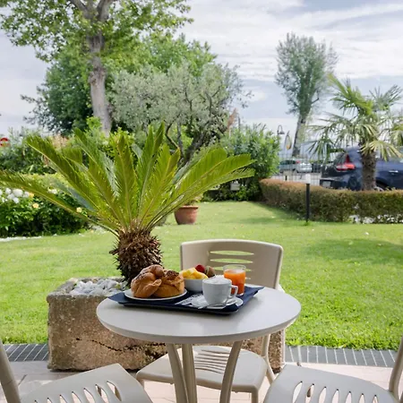 Arena Hotel Sirmione