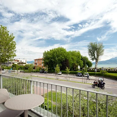 Arena Hotel Sirmione