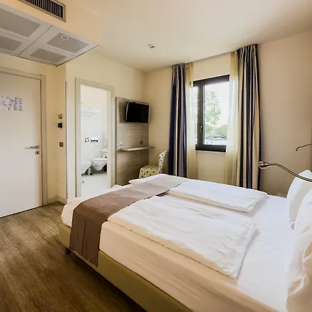 Hotel Arena Sirmione