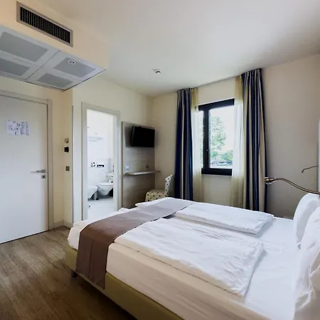 Hotel Arena Sirmione