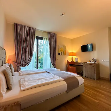 Hotel Arena