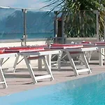 Ξενοδοχείο Arena 3*