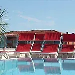 Ξενοδοχείο Arena 3*