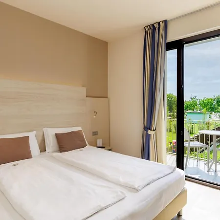 Hotel Hotel Arena 3*