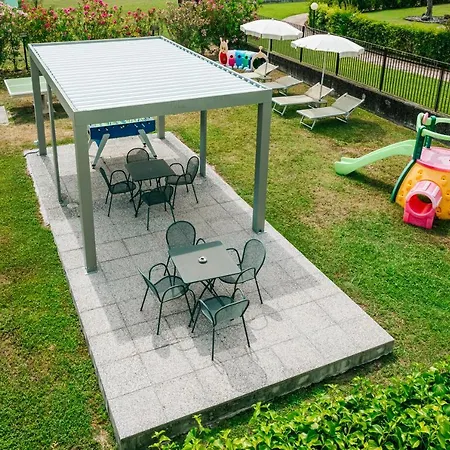Arena Hotel 3*