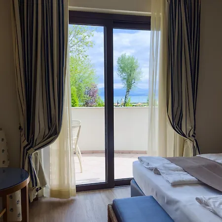 Arena Hotel Sirmione